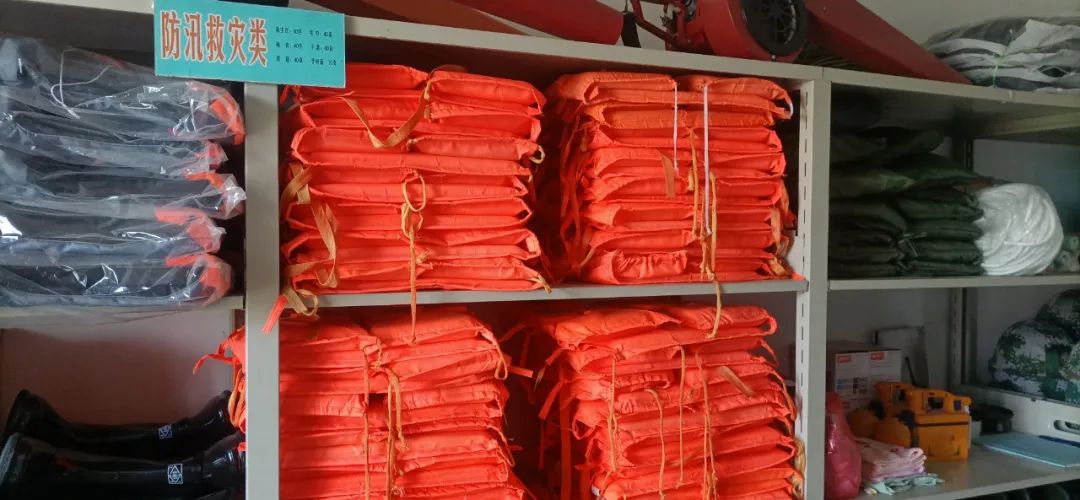 江西鉛山:備足防汛樁木127立方米為防汛應(yīng)急搶險提供堅實保障