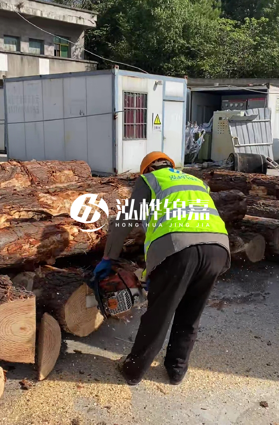 湖北有打樁木源頭工廠嗎？4米8公分松木樁多少錢一根？