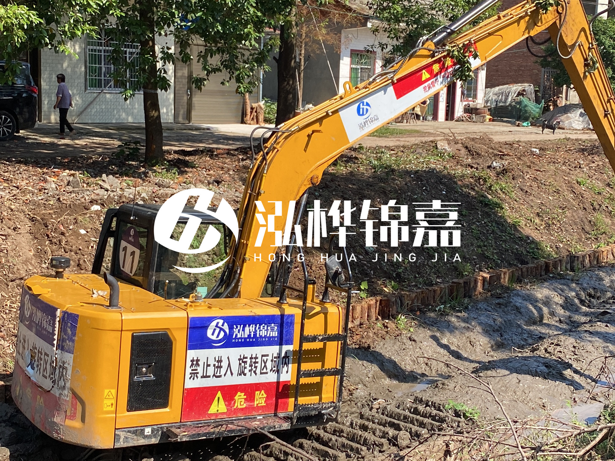 江蘇松木樁廠家泓樺錦嘉 - 6 米小頭 10 公分木樁多少錢？