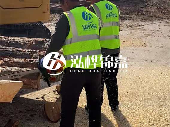 護坡木樁哪里有的買？2米松木樁直徑14價格多少錢？