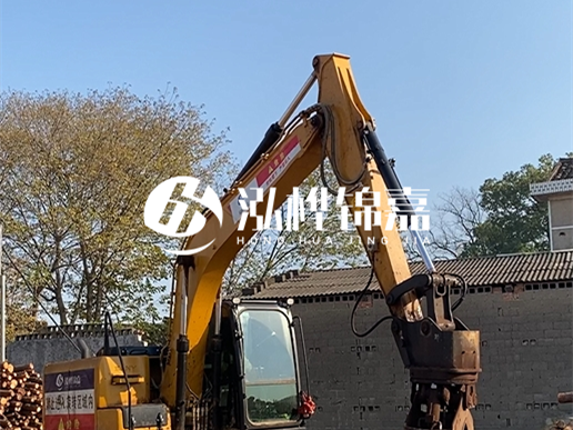 河道松木樁專業(yè)施工隊泓樺錦嘉-河道打木樁拉線的作用是什么？