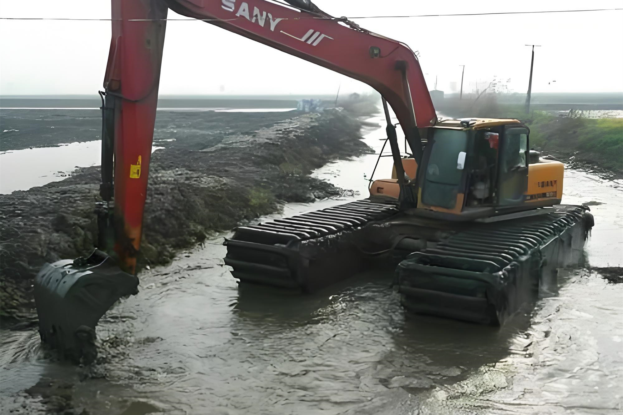 江蘇淮安挖機(jī)清淤施工隊(duì) - 鄉(xiāng)村溝渠清淤的施工隊(duì)伍哪里找？