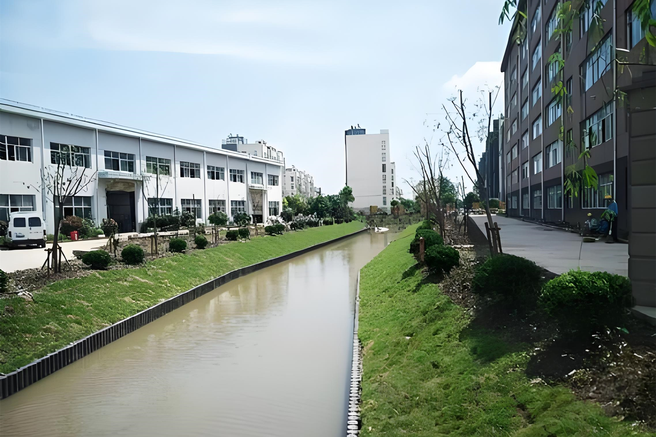 水泥樁批發(fā)廠家泓樺錦嘉-打水泥樁的承載力如何計(jì)算？