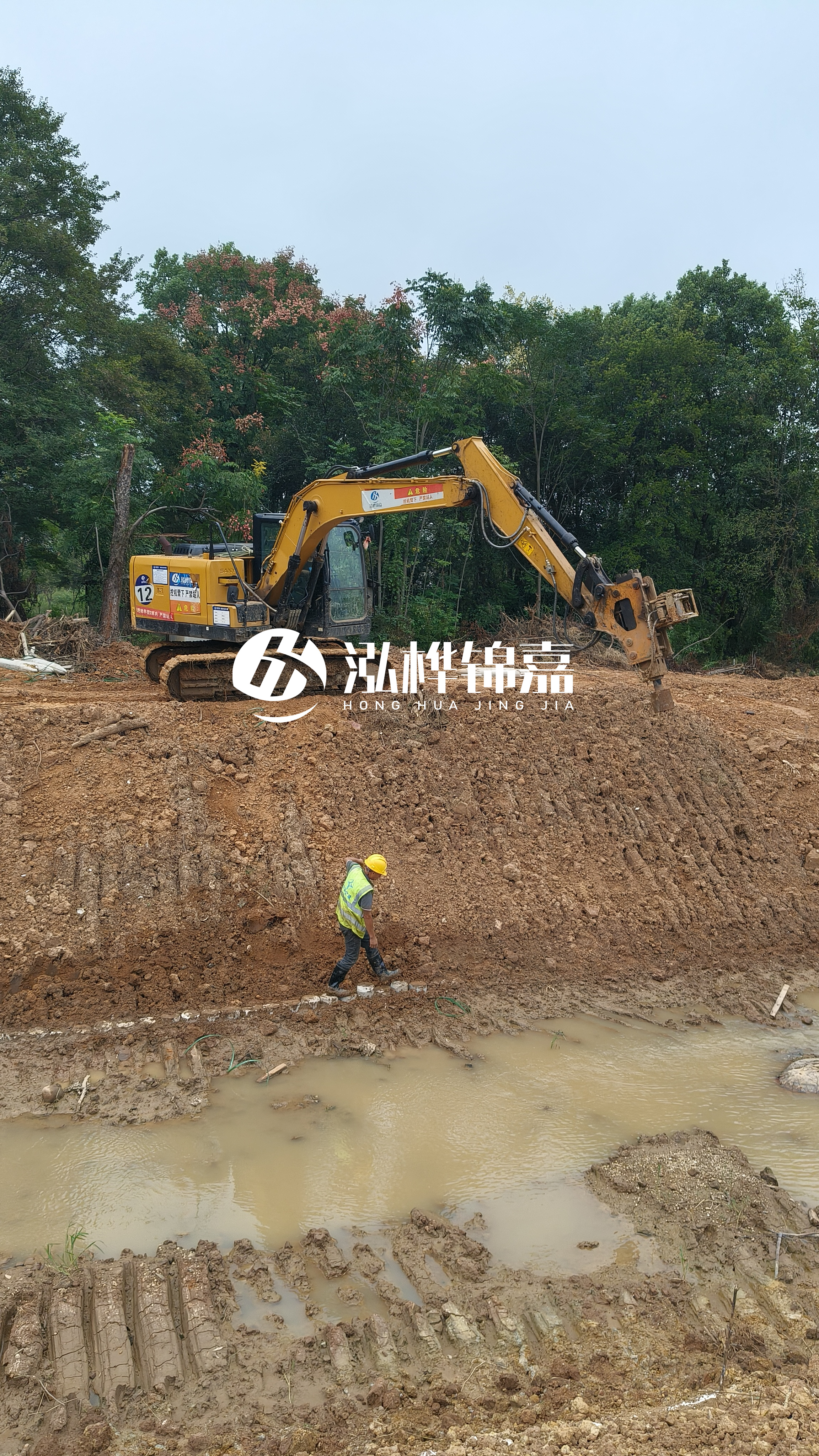 水泥仿木樁施工隊泓樺錦嘉-河道仿木樁的高度選多少合適？